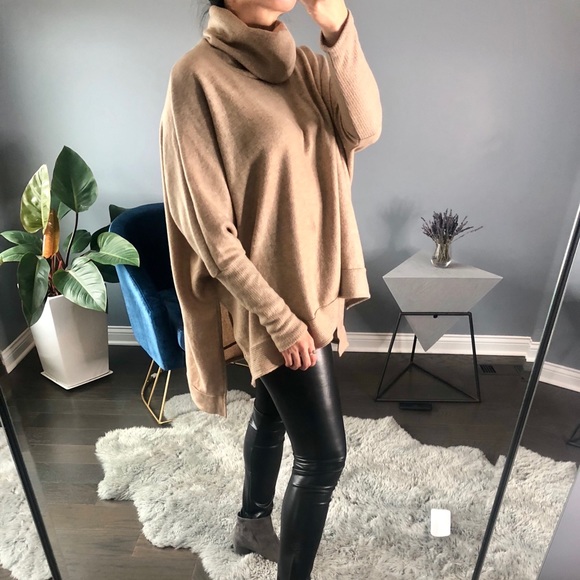 ◾️Julia Carmel Blanket sweater - Picture 2 of 5